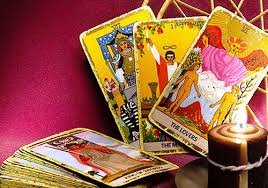 Marriage prediction by tarot reading